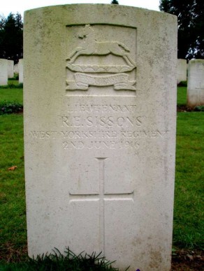 Aveluy Communal Cemetery Extension