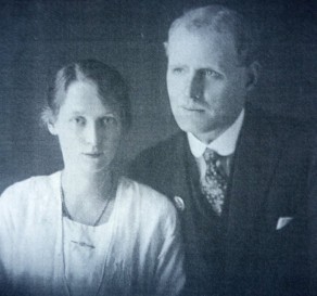 Thomas Metcalfe Coates and his wife Elizabeth on their honeymoon