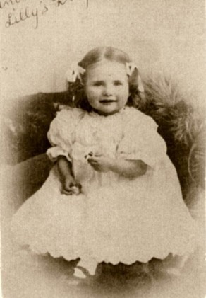 Annie Elizabeth Layfield (1907 - 1909)