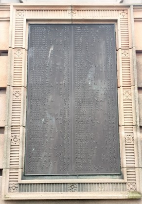 Berwick-Upon-Tweed War Memorial - detail