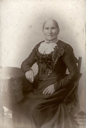 Elizabeth Dent, née Waddington, the grandmother of Private Hartley Dent