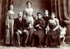 The Hirst family c. 1900