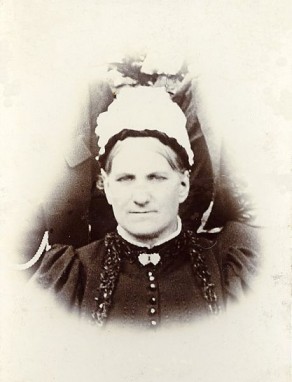 Elizabeth Chapman, née Metcalfe, the mother of Private Christopher Chapman