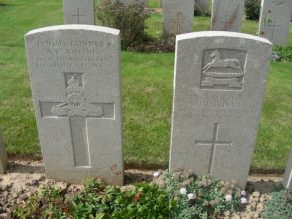 Queant Road Cemetery, Buissy