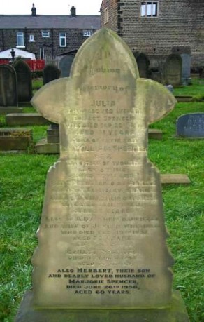 St James's Churchyard, Silsden