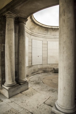 Loos Memorial: small circular court containing Panels 67 to 73