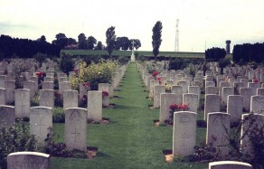 CWGC Cemetery Photo: BANCOURT BRITISH CEMETERY