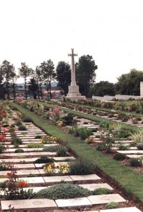 CWGC Cemetery Photo: BOULOGNE EASTERN CEMETERY