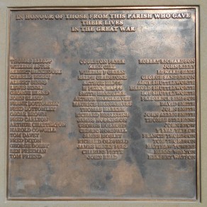 (1) Glusburn & Crosshills War Memorial - detail