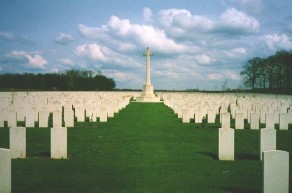 CWGC Cemetery Photo: DOZINGHEM MILITARY CEMETERY