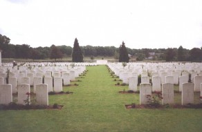CWGC Cemetery Photo: FLESQUIERES HILL BRITISH CEMETERY