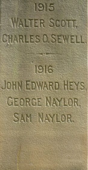 (1) War Memorial: detail