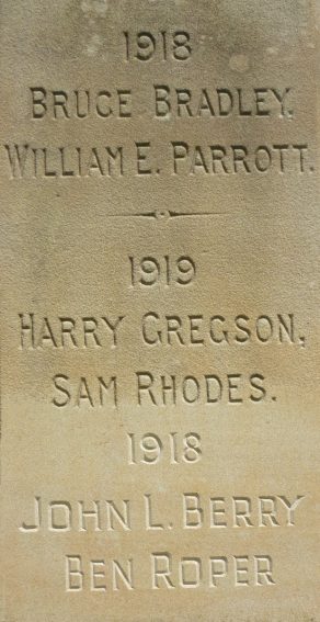 (1) War Memorial: detail
