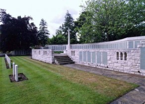 CWGC War Memorial Photo: HOLLYBROOK MEMORIAL, SOUTHAMPTON