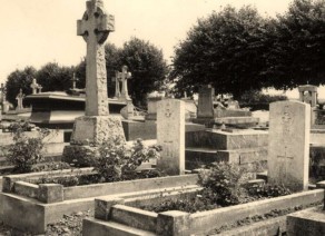 CWGC Cemetery Photo: JONCOURT COMMUNAL CEMETERY