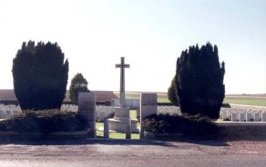 CWGC Cemetery Photo: LONDON CEMETERY, NEUVILLE-VITASSE