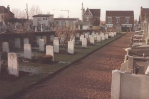 CWGC Cemetery Photo: MAZINGARBE COMMUNAL CEMETERY