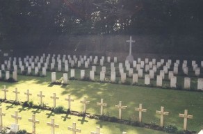 CWGC Cemetery Photo: MONT NOIR MILITARY CEMETERY, ST. JANS-CAPPEL