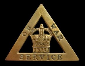 Regiment / Corps / Service Badge: Munitions Worker