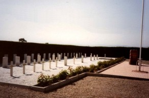 CWGC Cemetery Photo: NEUF-BRISACH COMMUNAL CEMETERY EXTENSION