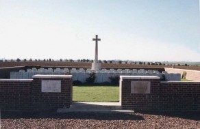 CWGC Cemetery Photo: NEUVILLE-VITASSE ROAD CEMETERY