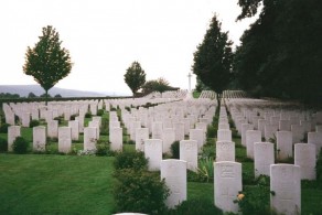 CWGC Cemetery Photo: NIEDERZWEHREN CEMETERY, KASSEL