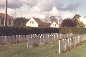 CWGC Cemetery Photo: ST. IMOGES CHURCHYARD