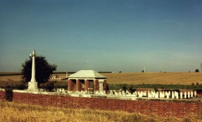 CWGC Cemetery Photo: SUNKEN ROAD CEMETERY, CONTALMAISON