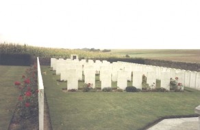 CWGC Cemetery Photo: TARGELLE RAVINE BRITISH CEMETERY, VILLERS-GUISLAIN