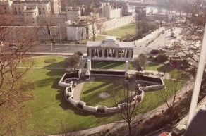 CWGC War Memorial Photo: TOWER HILL MEMORIAL