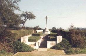 CWGC Cemetery Photo: VENDEGIES-AU-BOIS BRITISH CEMETERY