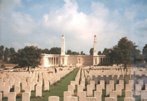 CWGC Cemetery Photo: VIS-EN-ARTOIS BRITISH CEMETERY, HAUCOURT